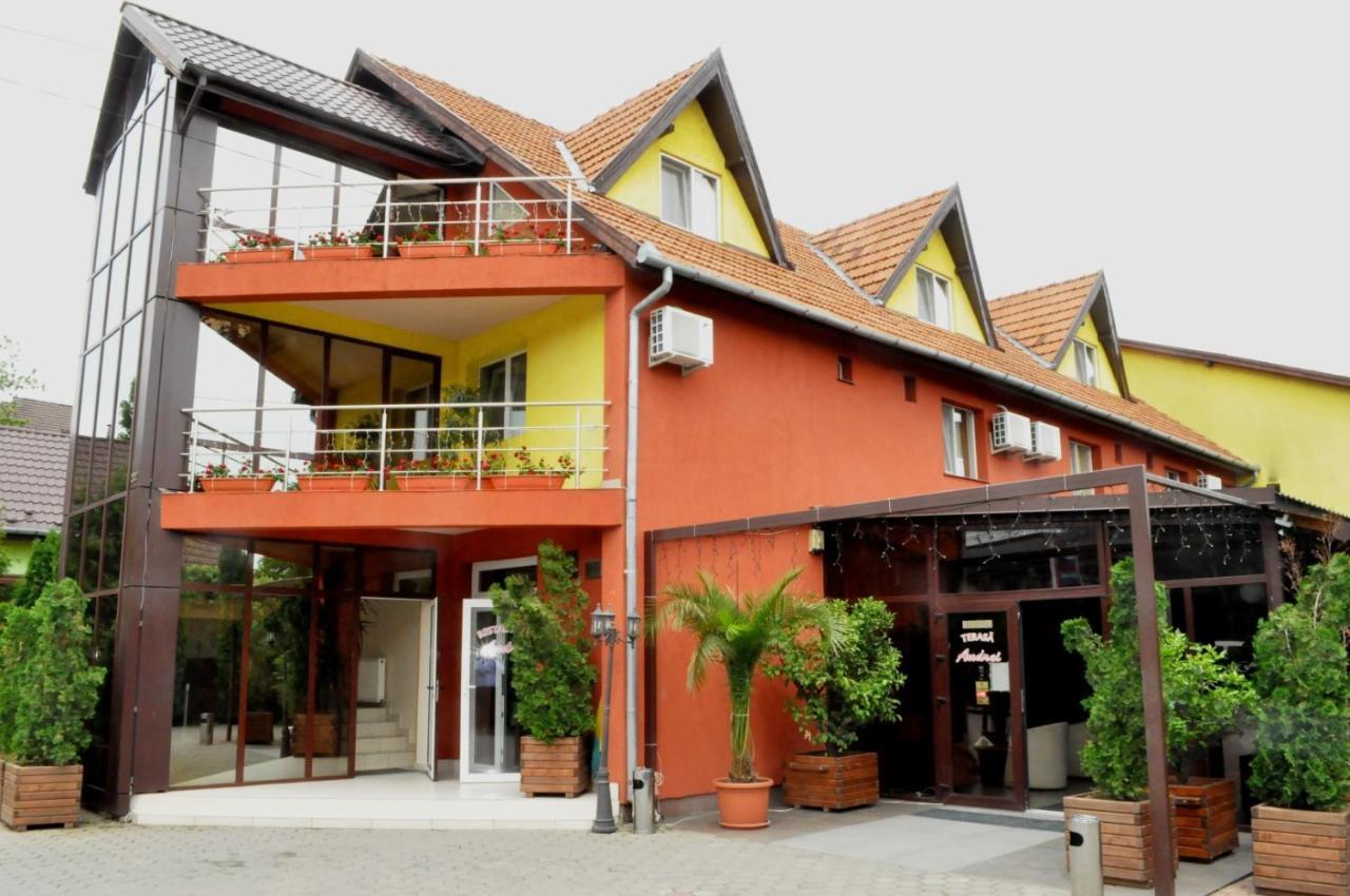 Hotel Andrei Câmpia Turzii Exterior photo