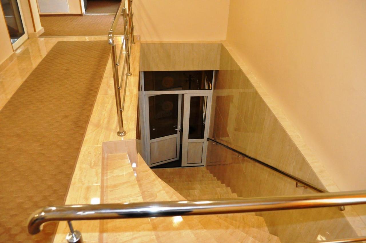 Hotel Andrei Câmpia Turzii Exterior photo